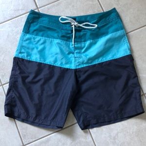Gap men’s swim trunks with pockets size large